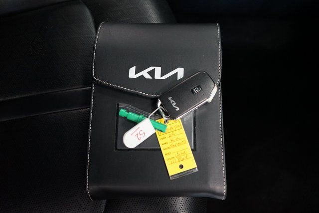 Used 2022 Kia Sorento S image 58