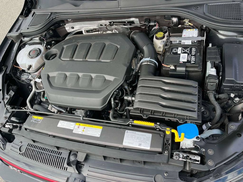 Used 2024 Volkswagen GTI SE FWD image 39