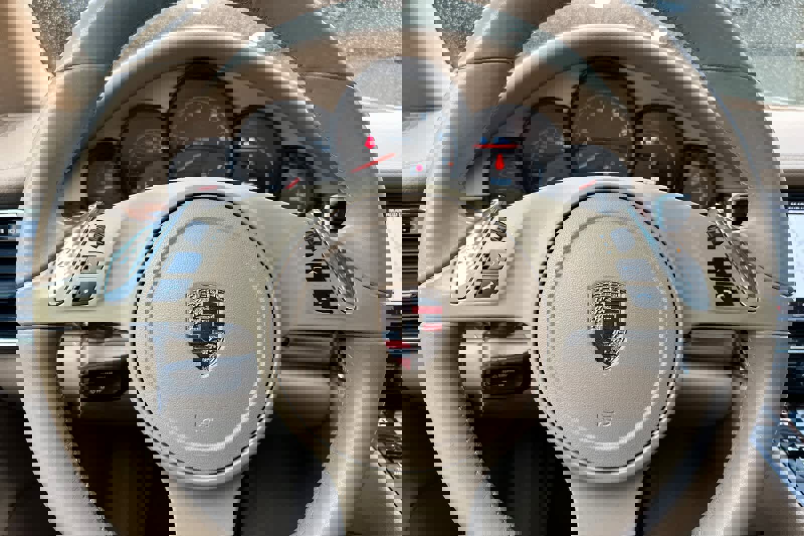 Used 2013 Porsche Panamera image 25