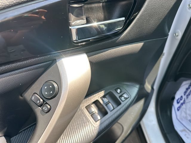 Used 2024 Mitsubishi Eclipse Cross SE AWD/4WD image 9
