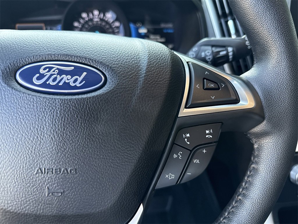 Used 2024 Ford Edge SEL w/ Convenience Package image 25