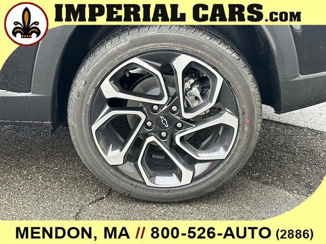 New 2026 Chevrolet Trax RS w/ Sunroof Package image 8