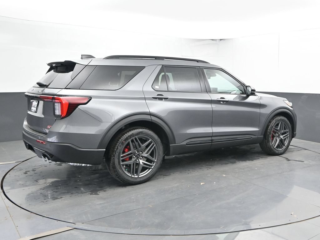 New 2026 Ford Explorer Platinum w/ LUX Leather Package AWD/4WD video 2