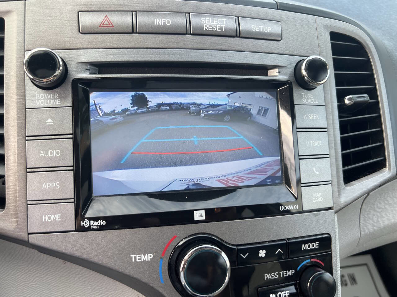 Used 2015 Toyota Venza XLE w/ XLE Premium Package image 29