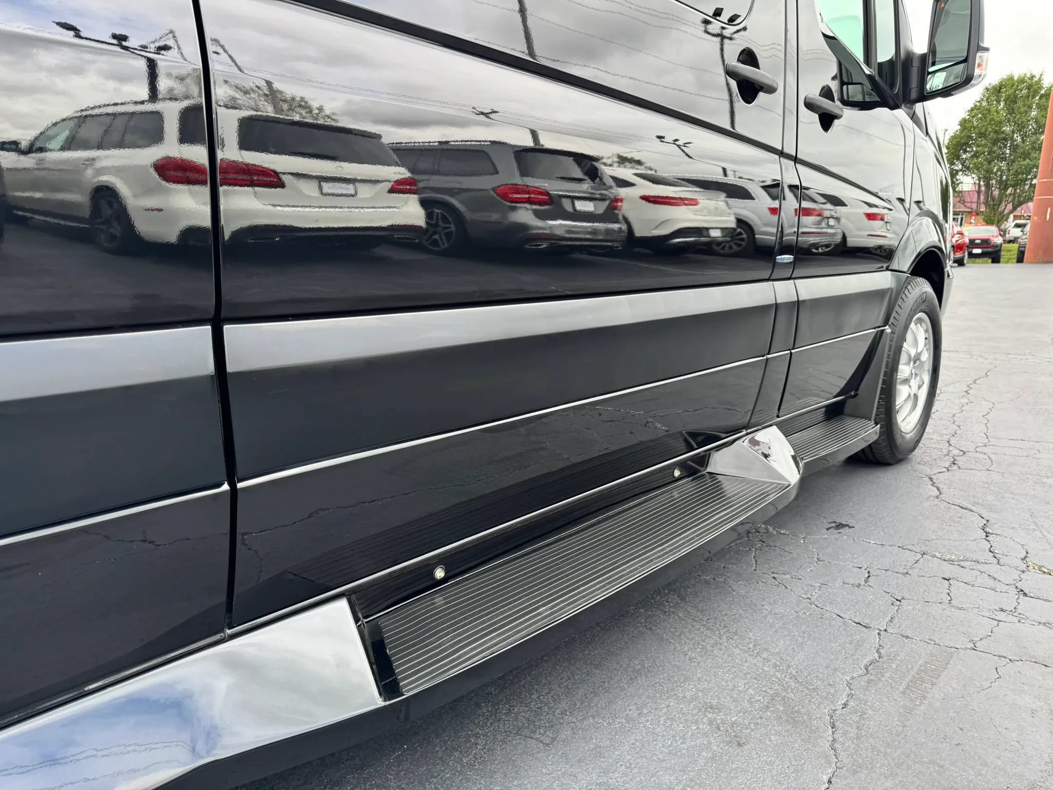 Used 2016 Mercedes-Benz Sprinter 2500 image 70