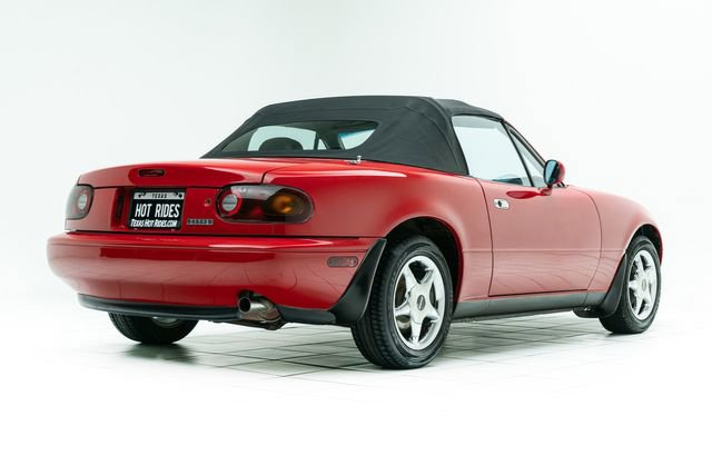 Used 1990 MAZDA MX-5 Miata RWD image 13