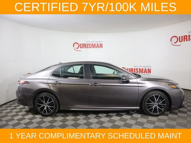 Used 2024 Toyota Camry SE FWD image 11