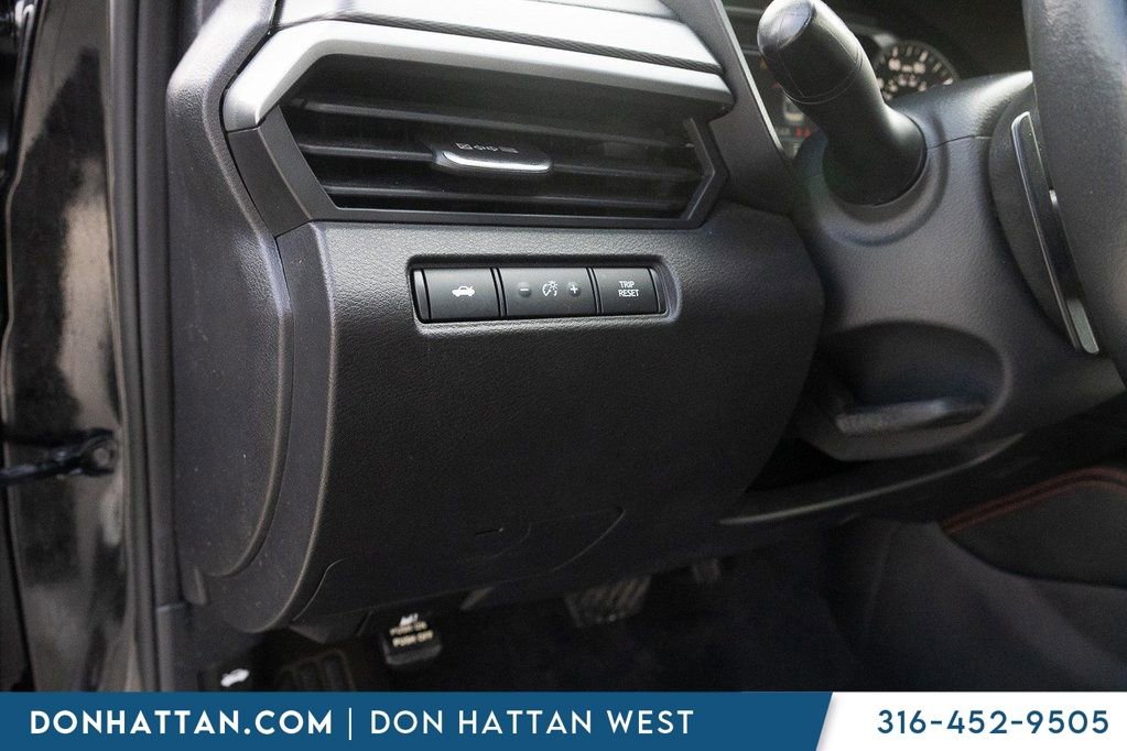 Used 2024 Nissan Altima 2.5 SR FWD image 15
