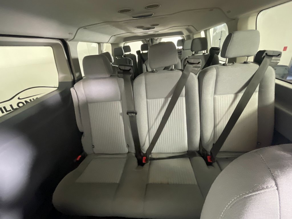 Used 2015 Ford Transit 350 XLT image 24