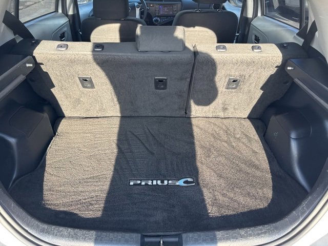 Used 2013 Toyota Prius C image 10
