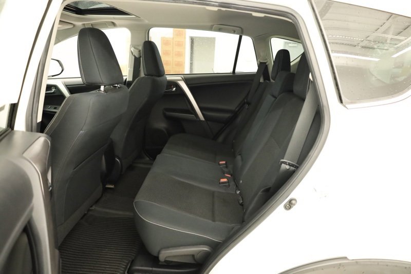 Used 2016 Toyota RAV4 XLE image 35