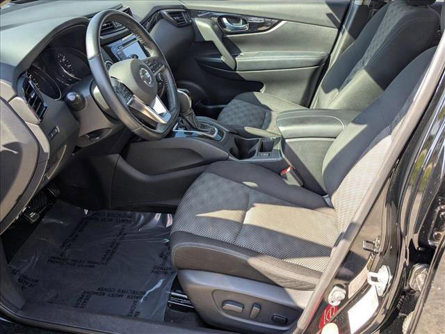 Used 2019 Nissan Rogue Sport SV w/ All-Weather Package image 15