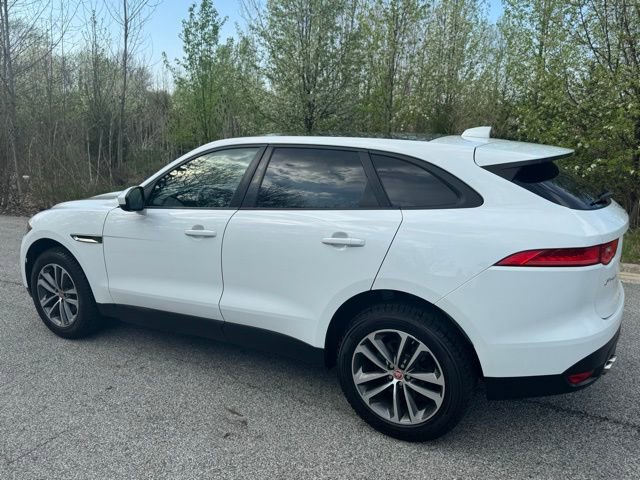 Used 2018 Jaguar F-PACE Premium image 8