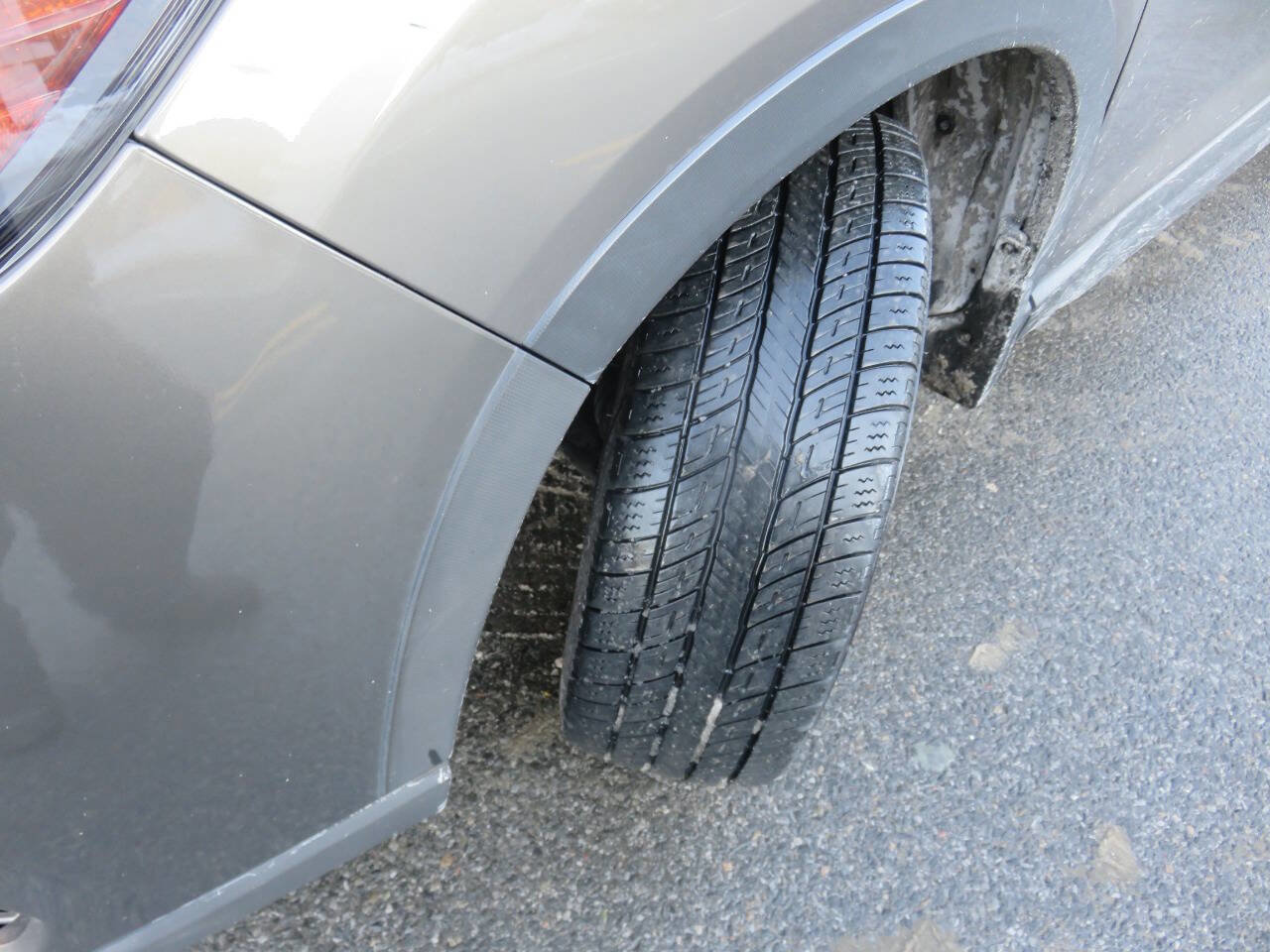 Used 2021 Subaru Forester Limited image 32