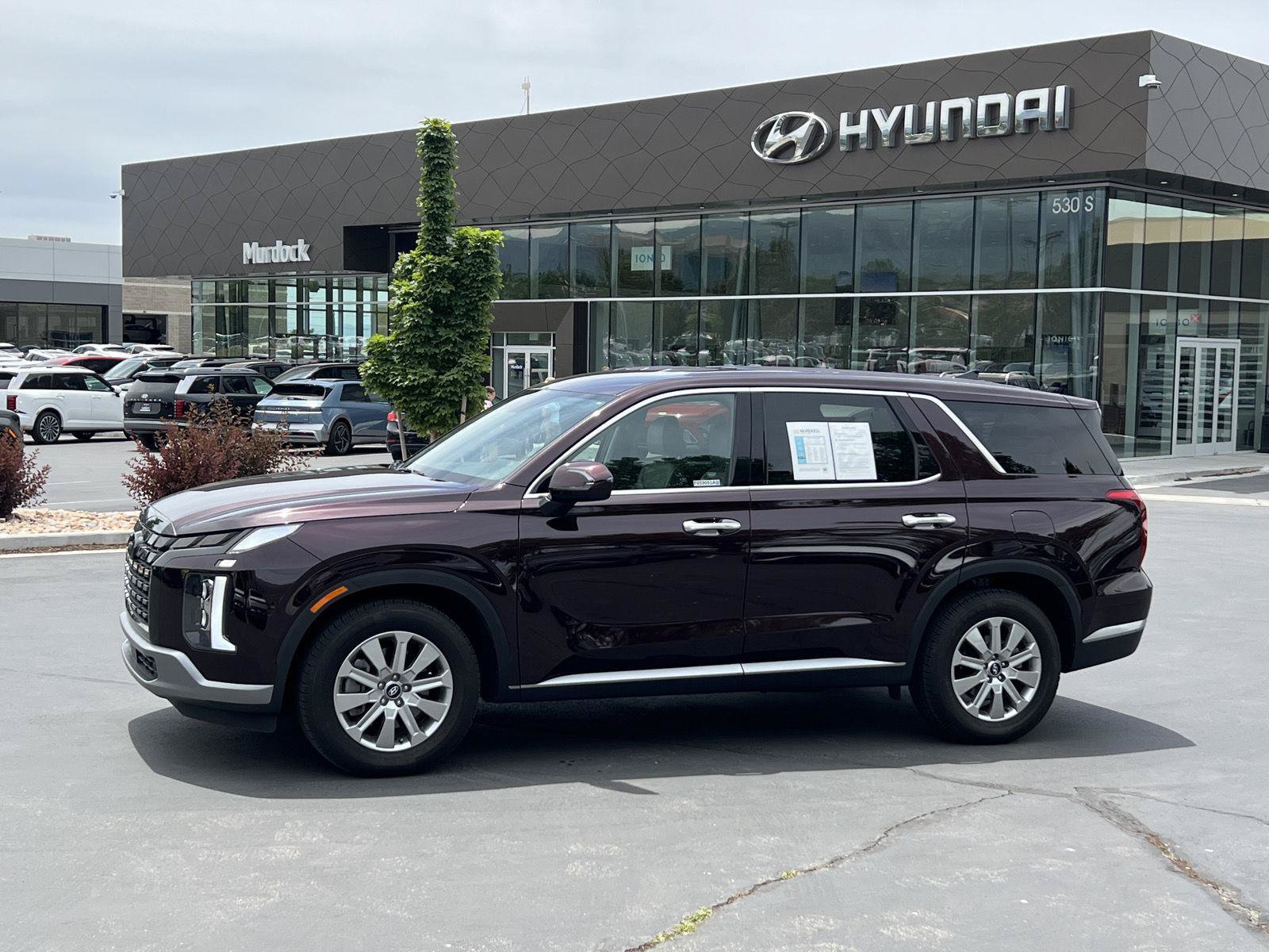 Certified 2023 Hyundai Palisade SE w/ Cargo Package AWD/4WD image 1
