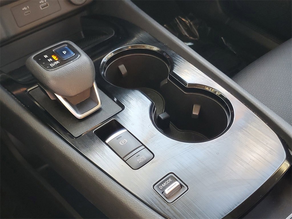 Certified 2021 Nissan Rogue SV w/ Premium Package image 26