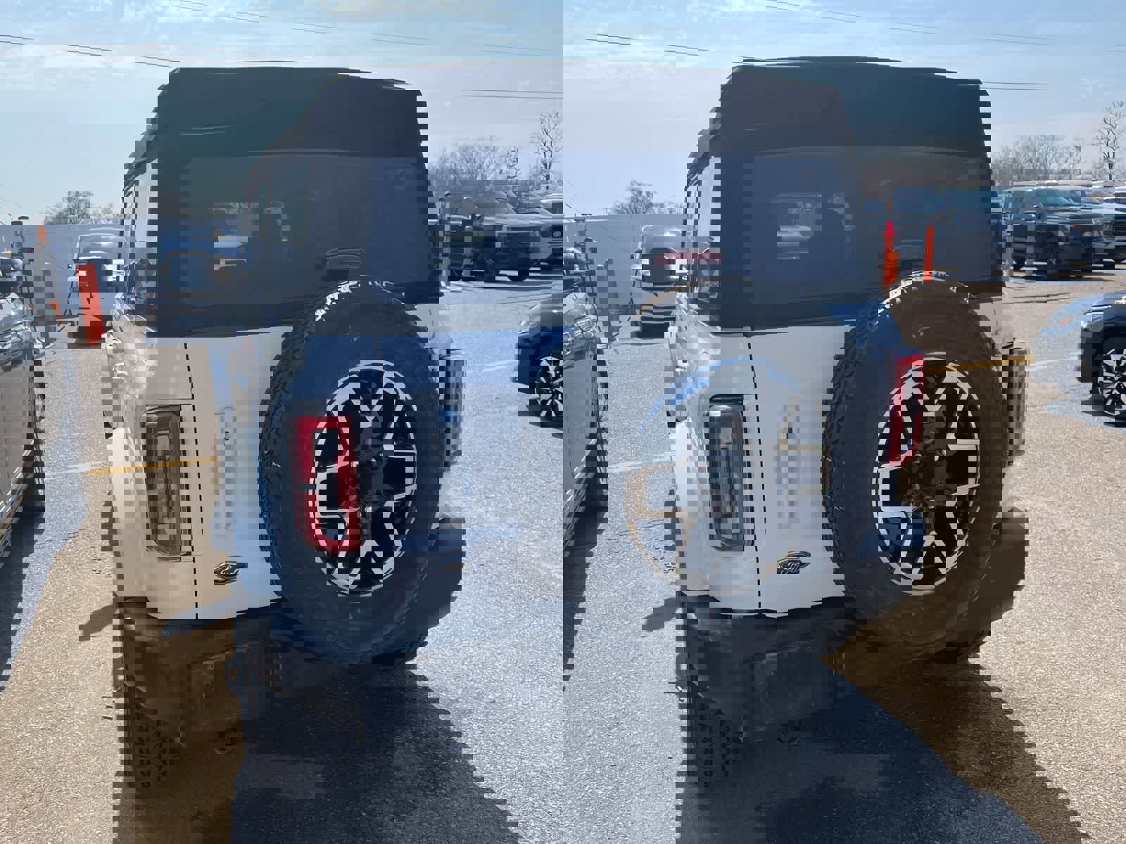 Used 2023 Ford Bronco Outer Banks image 10