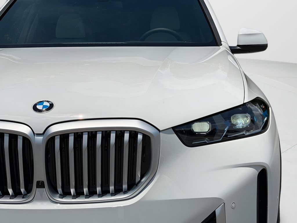 New 2026 BMW X5 xDrive40i w/ Climate Comfort Package AWD/4WD image 25