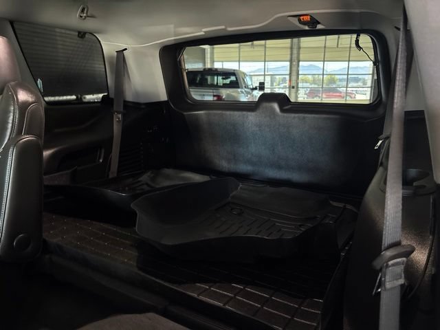 Used 2018 Cadillac Escalade Premium Luxury AWD/4WD image 35