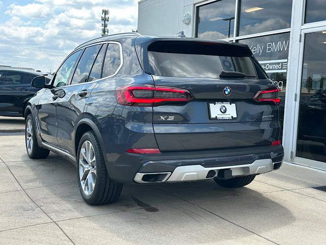 Used 2022 BMW X5 xDrive40i w/ Executive Package AWD/4WD image 8