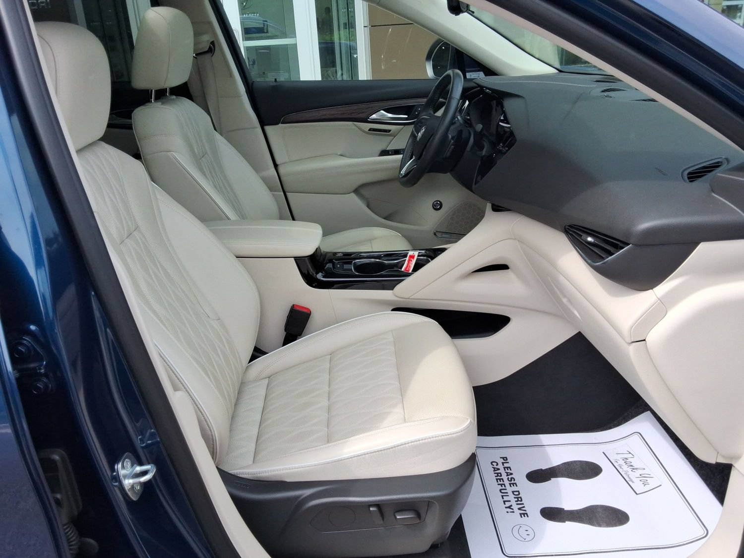 Used 2023 Buick Envision Avenir FWD image 34
