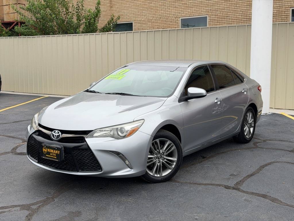 Used 2017 Toyota Camry SE FWD image 6