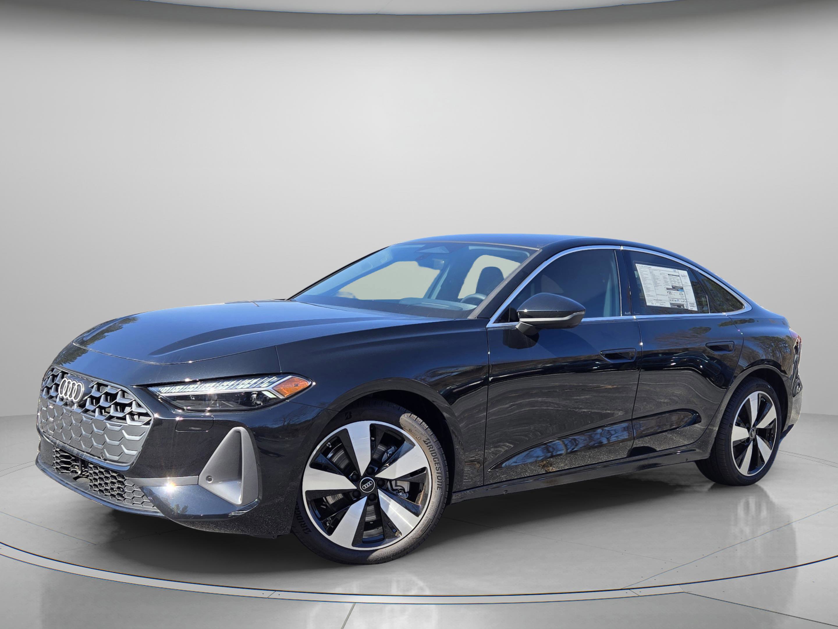 Used 2025 Audi A5 2.0T Premium Plus image 2
