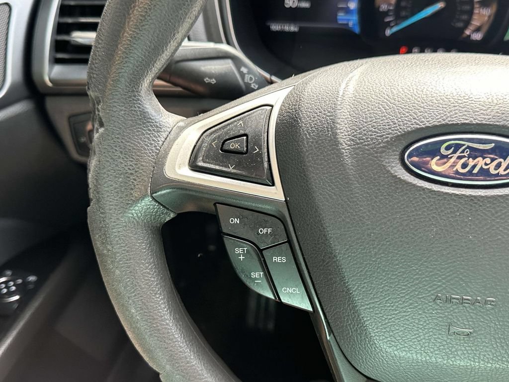 Used 2016 Ford Fusion SE FWD image 23
