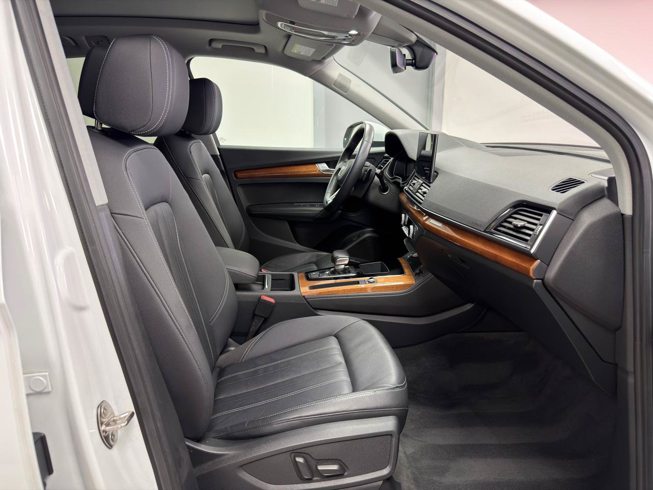 Used 2022 Audi Q5 2.0T Premium Plus AWD/4WD image 10