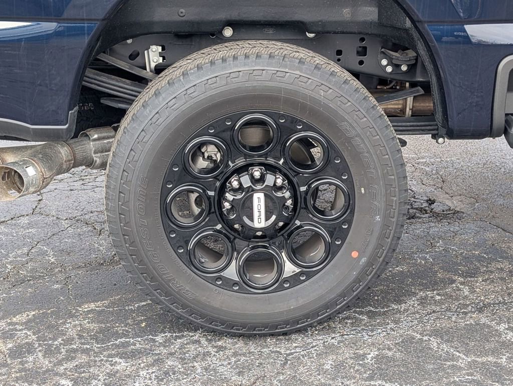 New 2025 Ford F250 Lariat w/ Lariat Ultimate Package image 17