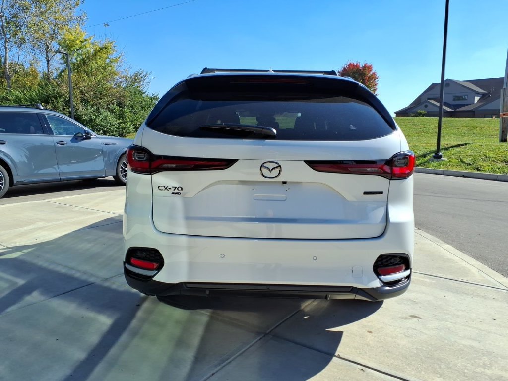 New 2026 MAZDA CX-70 3.3 Turbo w/ Premium Plus Pkg AWD/4WD image 6