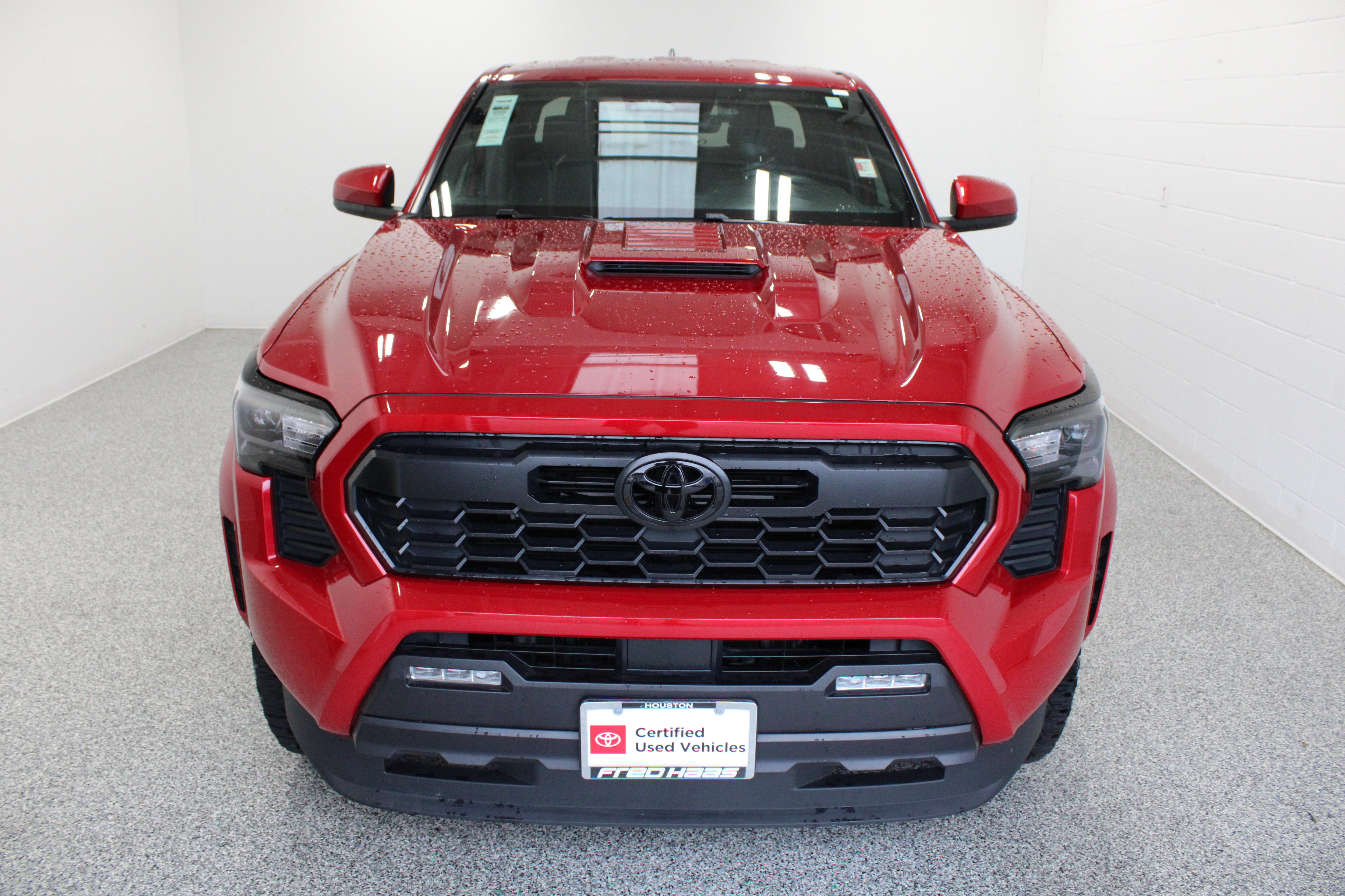 Certified 2026 Toyota Tacoma TRD Sport AWD/4WD image 3