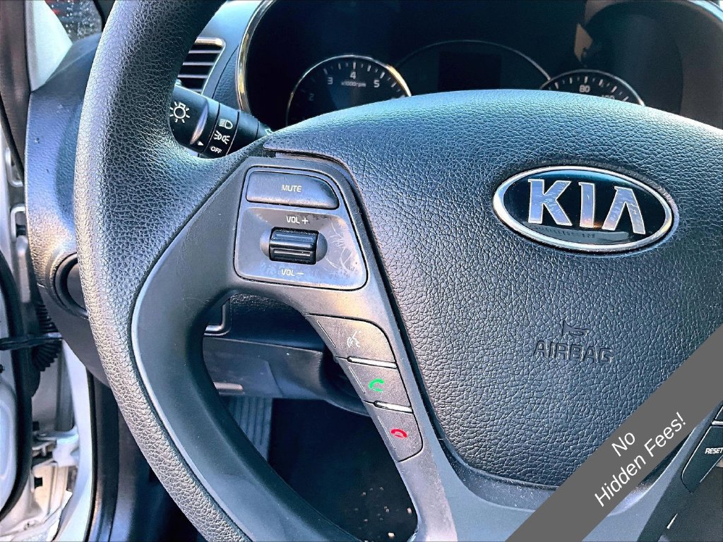 Used 2017 Kia Forte LX FWD image 15