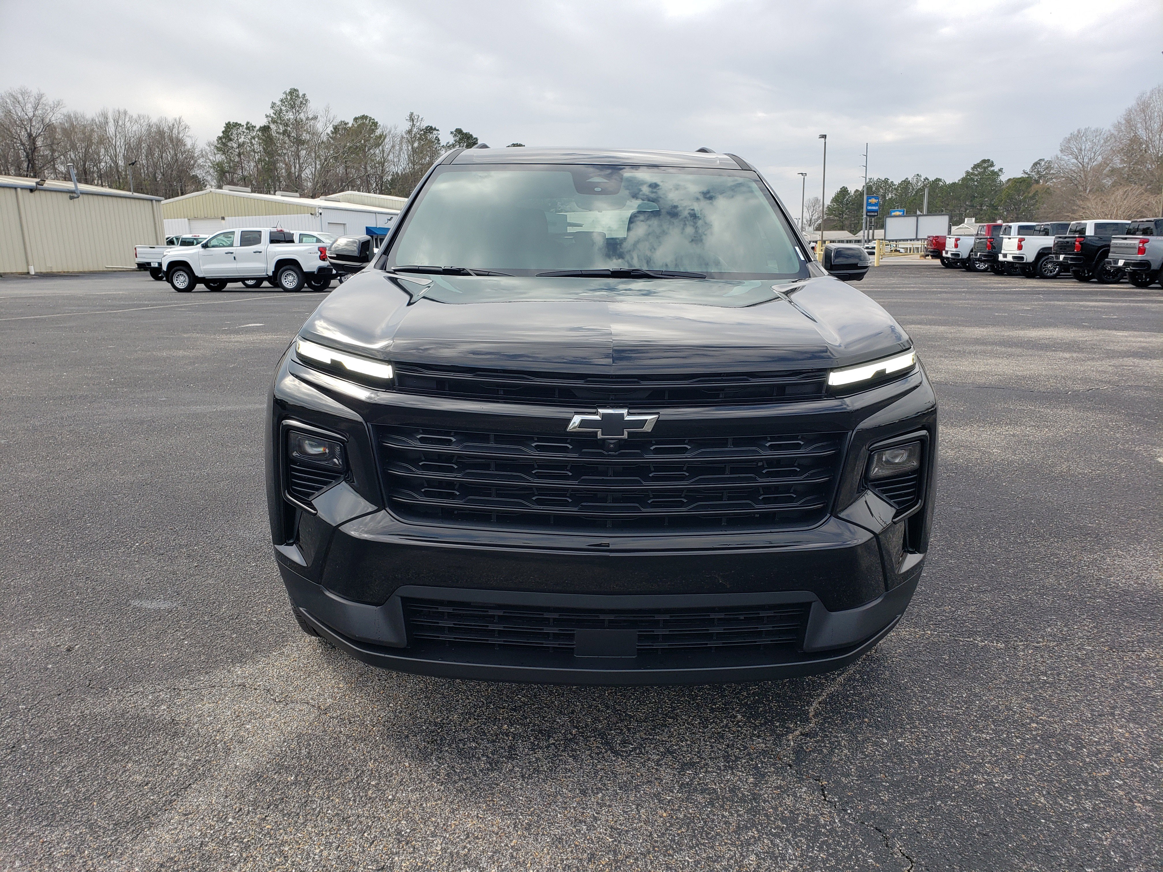 New 2026 Chevrolet Traverse LT w/ Midnight/Sport Edition image 7