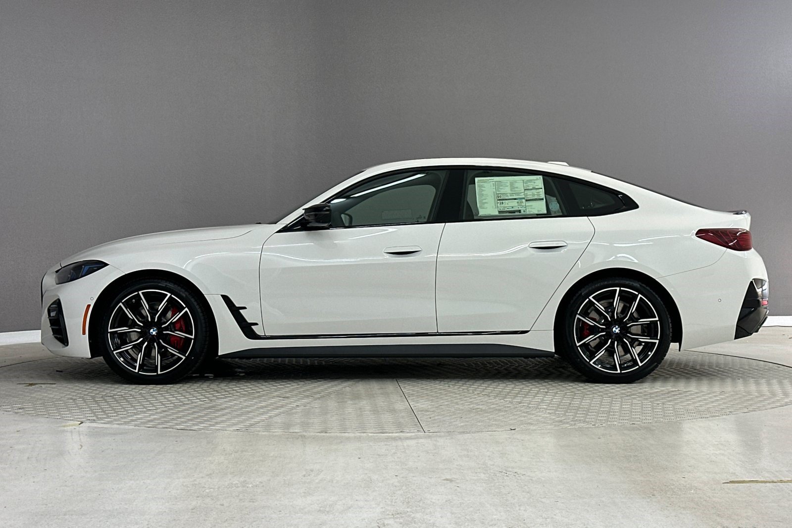 New 2026 BMW M440i w/ Premium Package RWD image 2