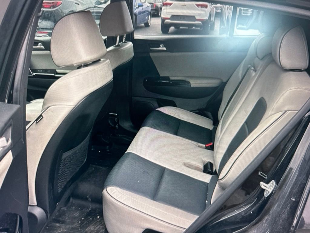 Used 2018 Kia Sportage EX w/ EX Sport Appearance Package AWD/4WD image 9