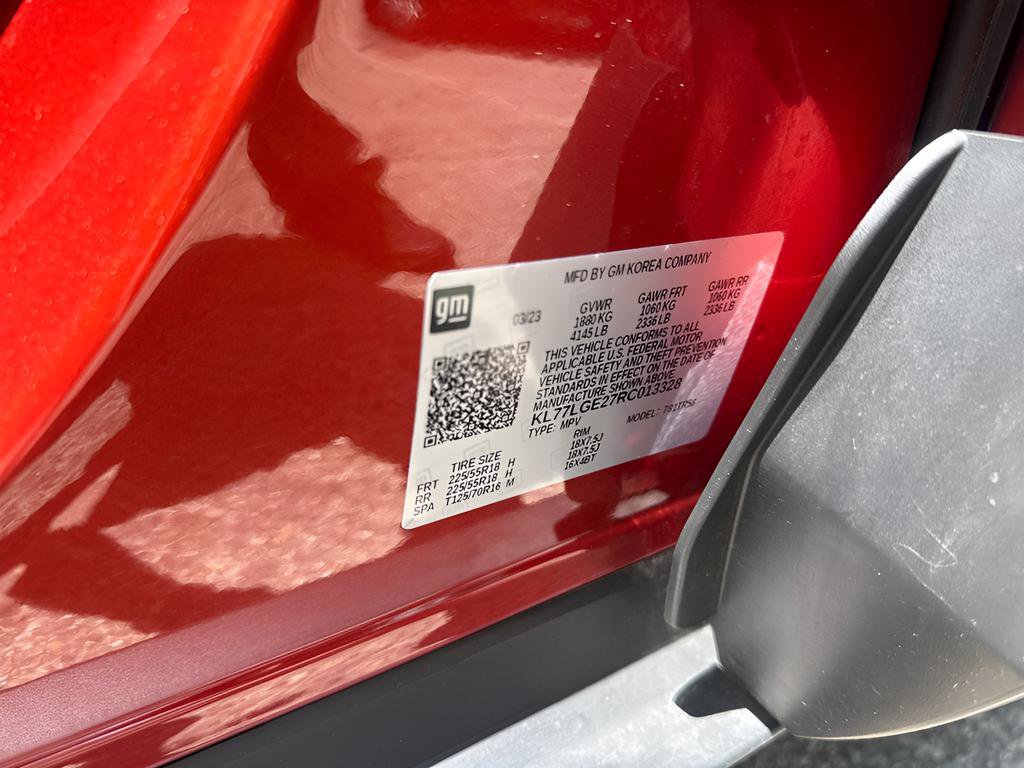 Used 2024 Chevrolet Trax RS w/ Driver Confidence Package FWD image 6