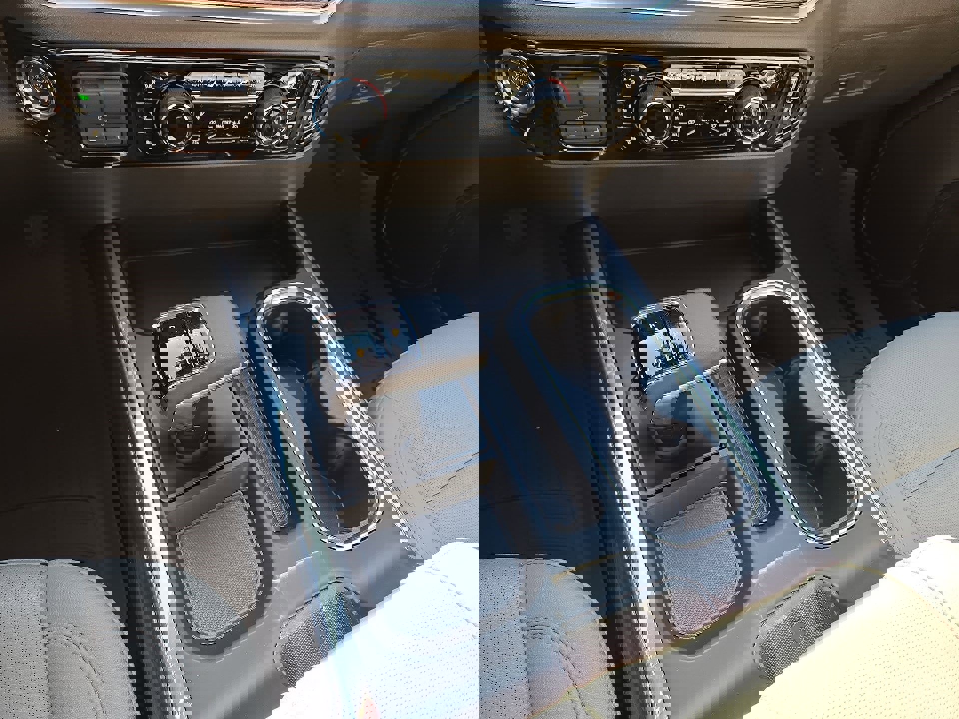 Used 2024 Chevrolet Silverado 1500 LTZ w/ LTZ Convenience Package II image 22