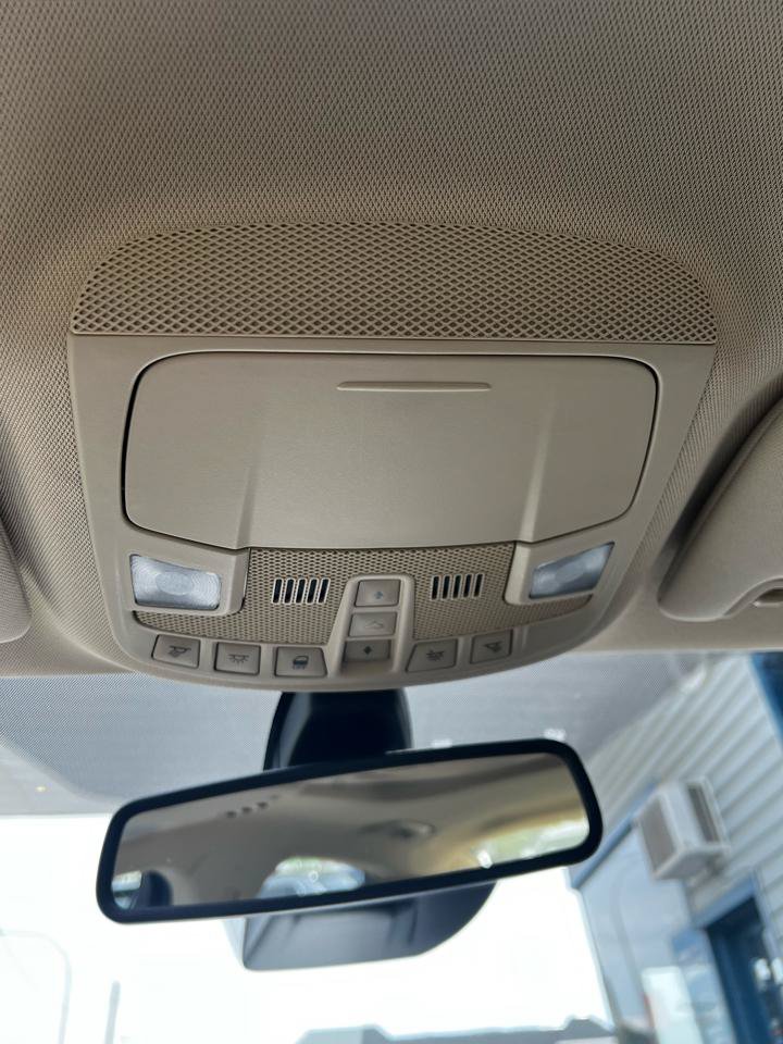 Used 2013 Ford Fusion SE FWD image 16
