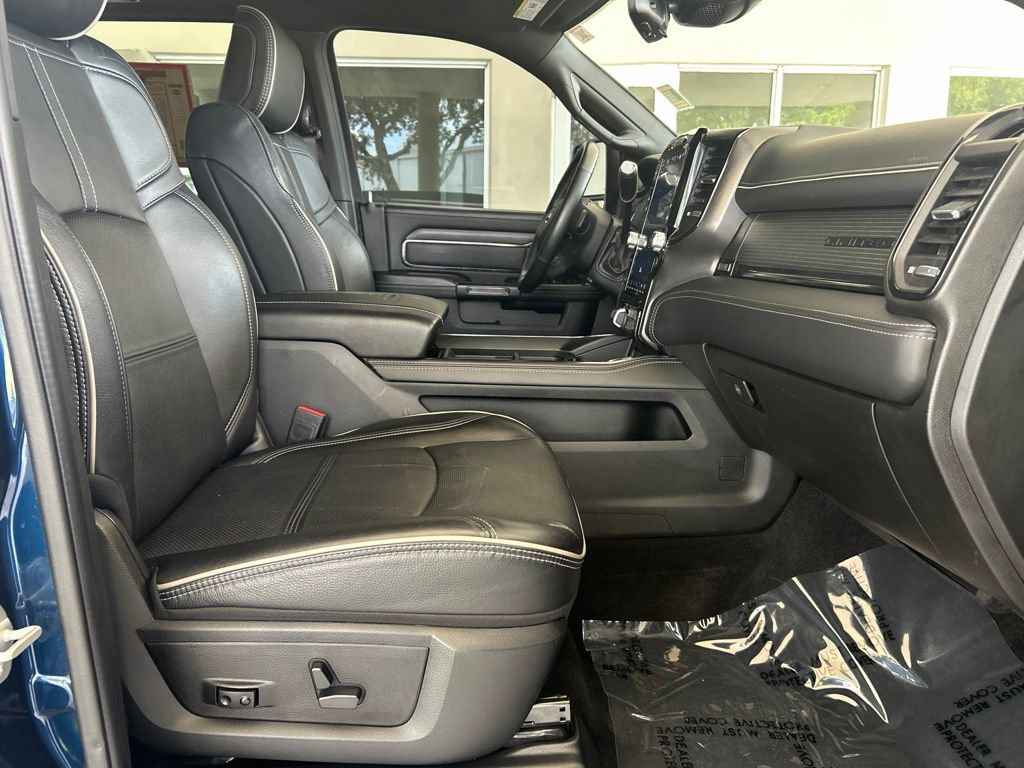 Used 2024 RAM 2500 Limited AWD/4WD image 29