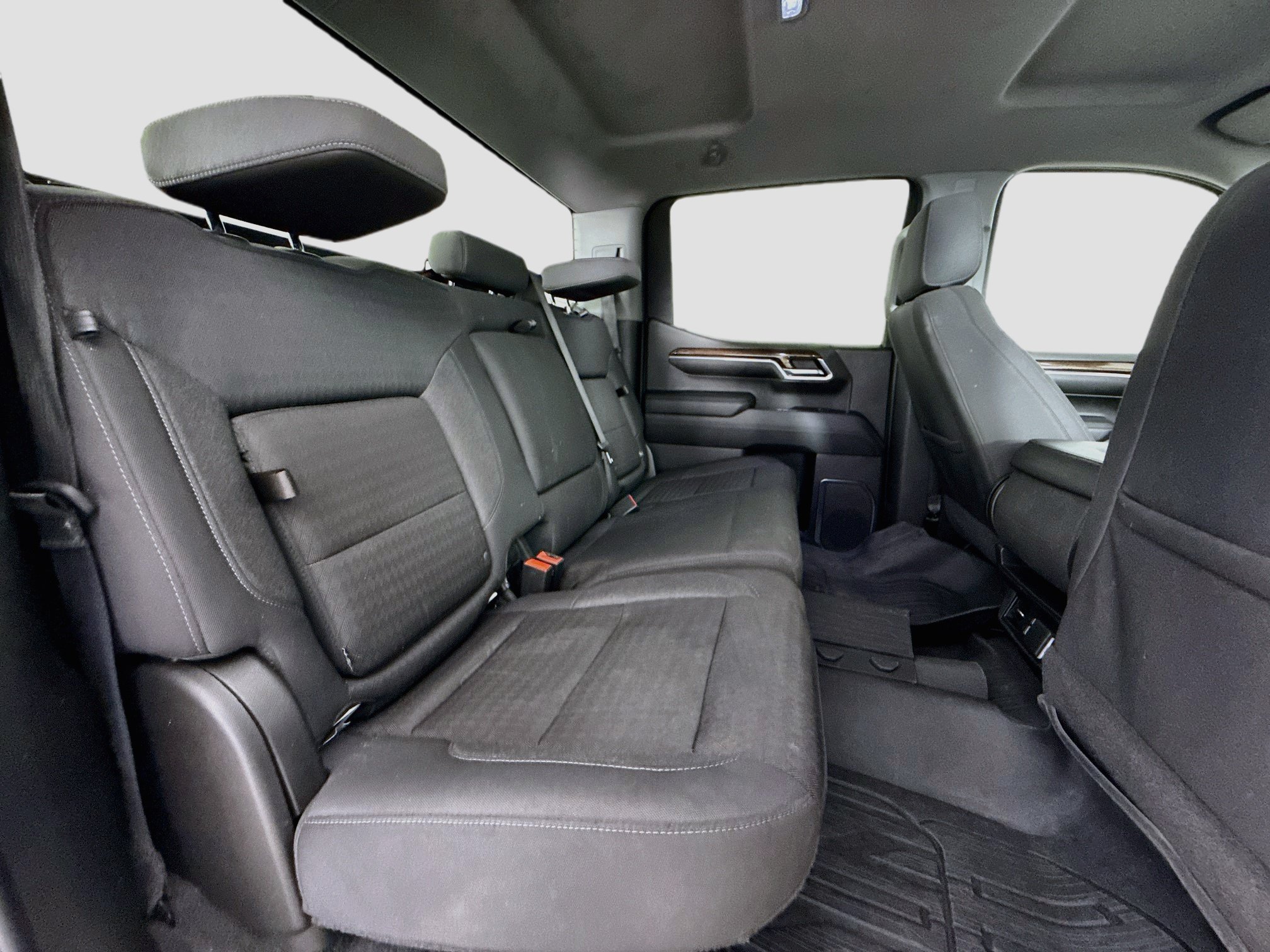 Used 2024 GMC Sierra 1500 Elevation w/ LPO, Elevation Black Package AWD/4WD image 28