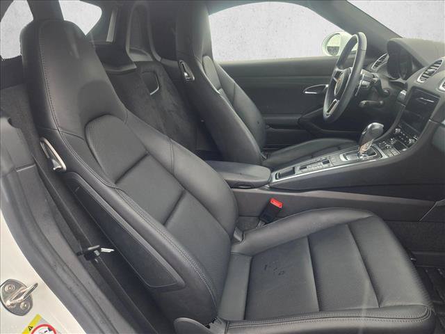 Used 2025 Porsche 718 Boxster RWD image 16