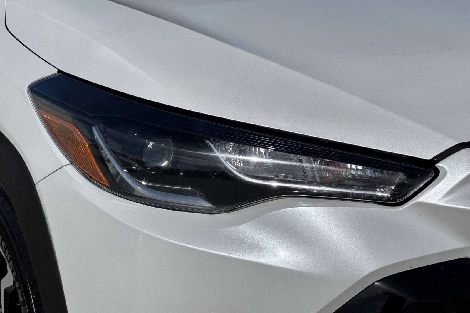 Used 2024 Toyota Corolla Cross SE w/ Moonroof Package image 9