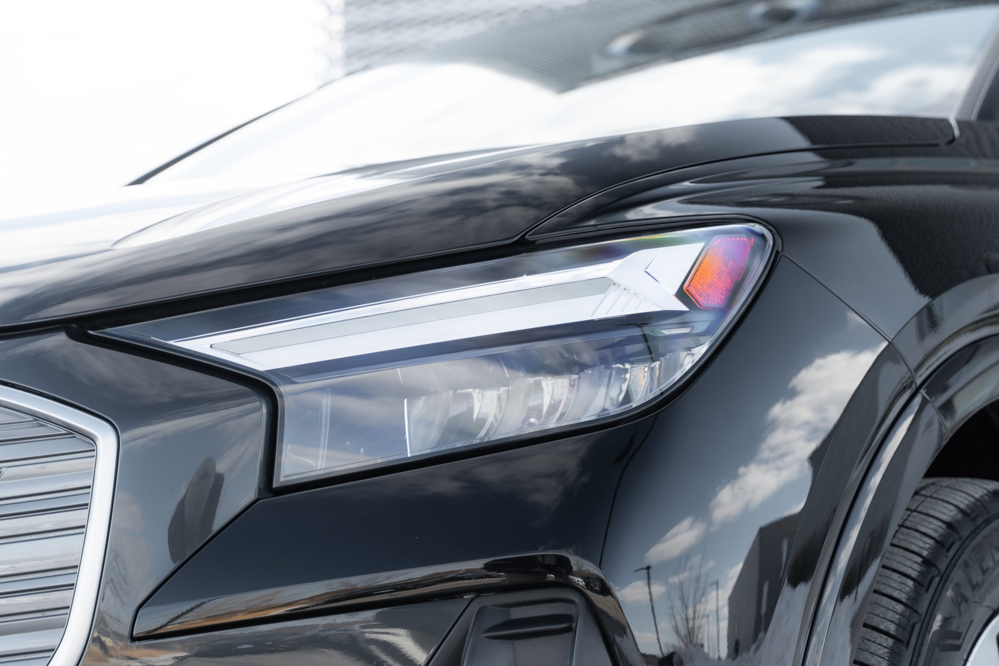 Certified 2023 Audi Q4 e-tron Premium Plus w/ Premium Plus image 33