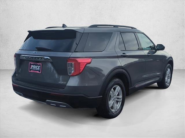 Used 2023 Ford Explorer XLT w/ Equipment Group 202A image 5
