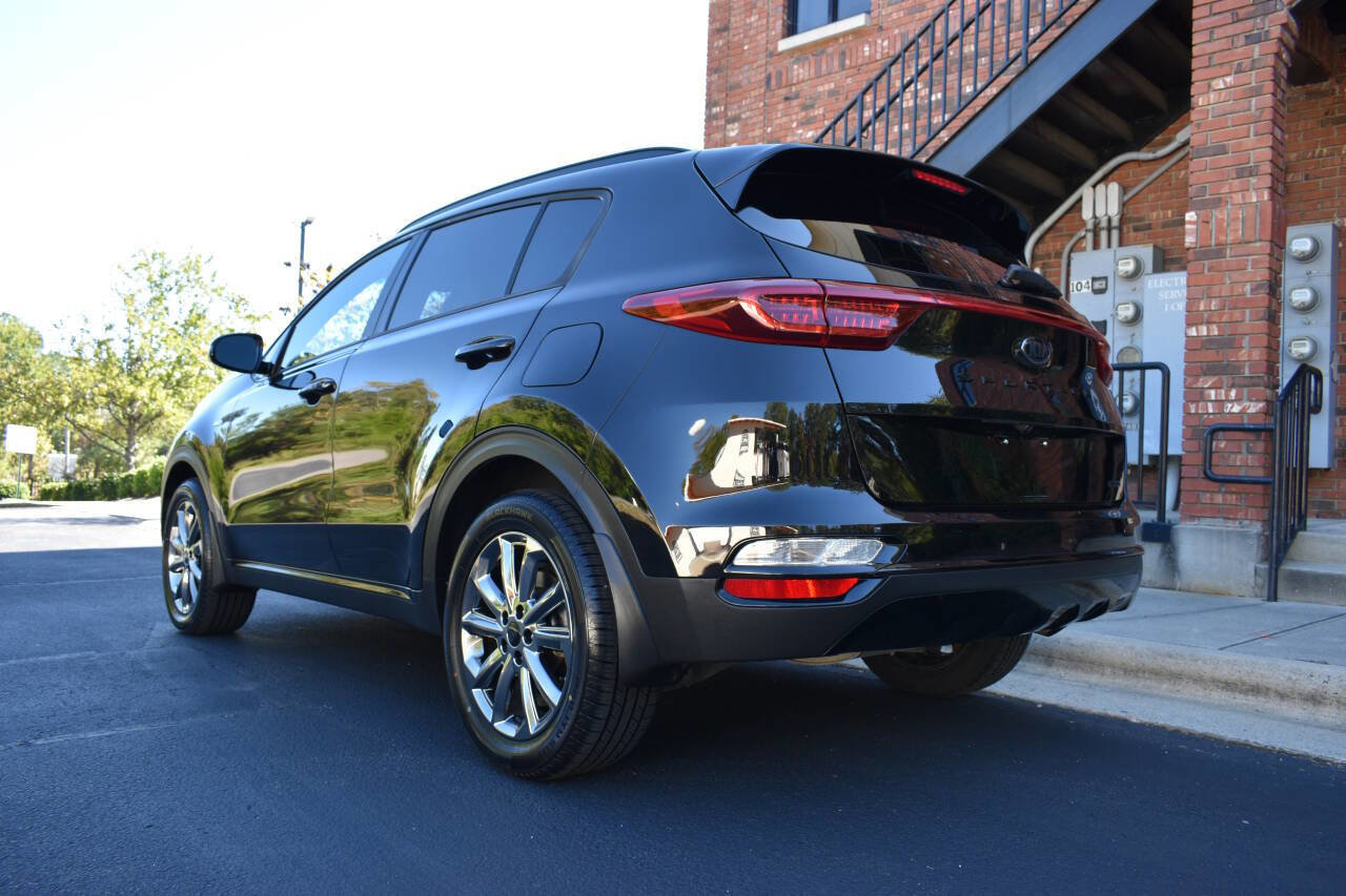Used 2022 Kia Sportage Nightfall Edition w/ Nighfall AWD Premium Package image 36