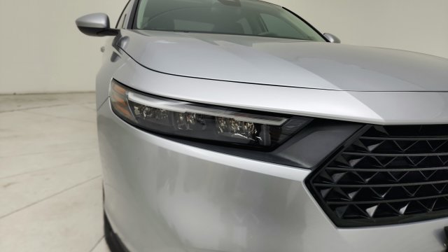 Used 2023 Honda Accord EX image 28