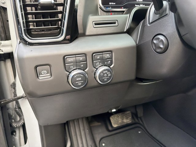 Used 2025 GMC Sierra 1500 Denali image 18