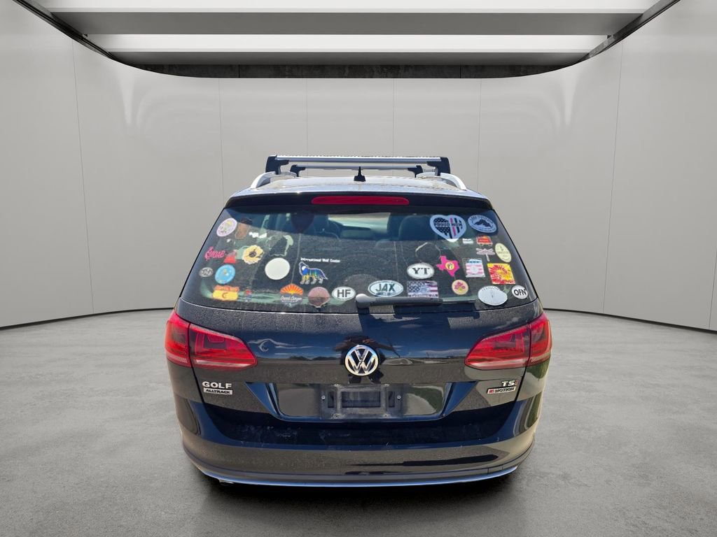 Used 2017 Volkswagen Golf Alltrack SE AWD/4WD image 4