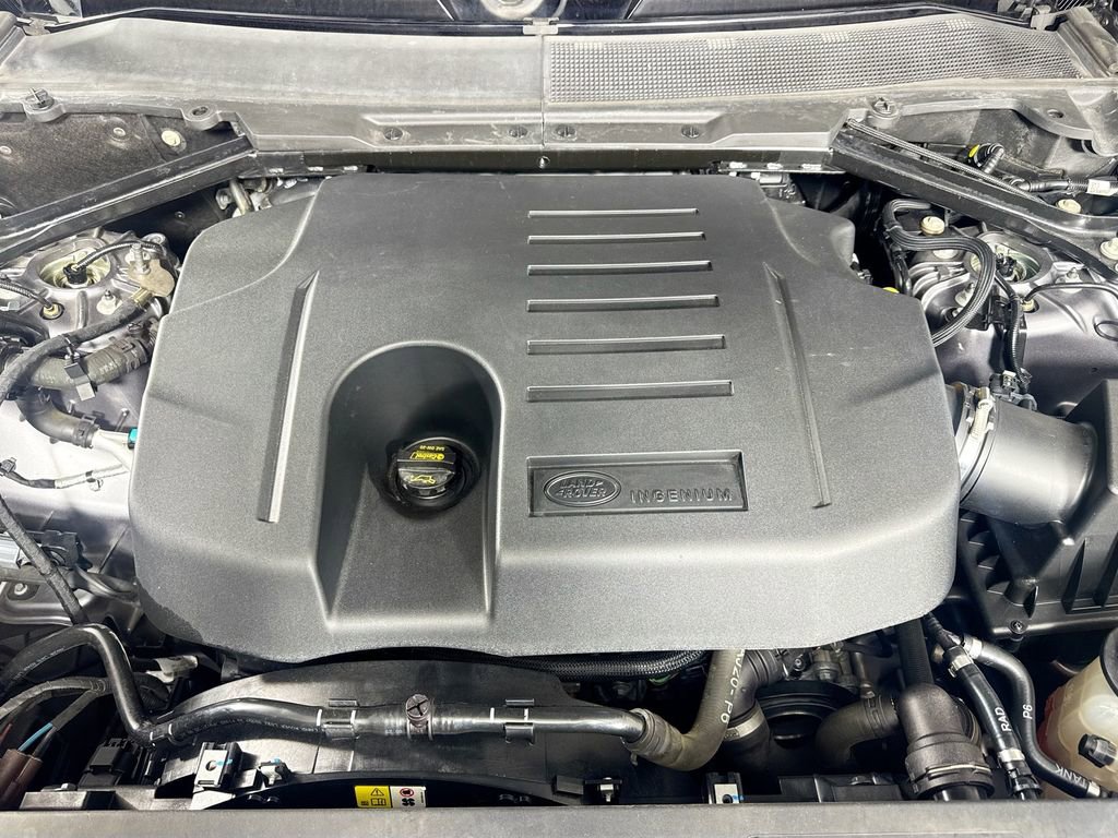 Used 2020 Land Rover Defender 110 X image 37